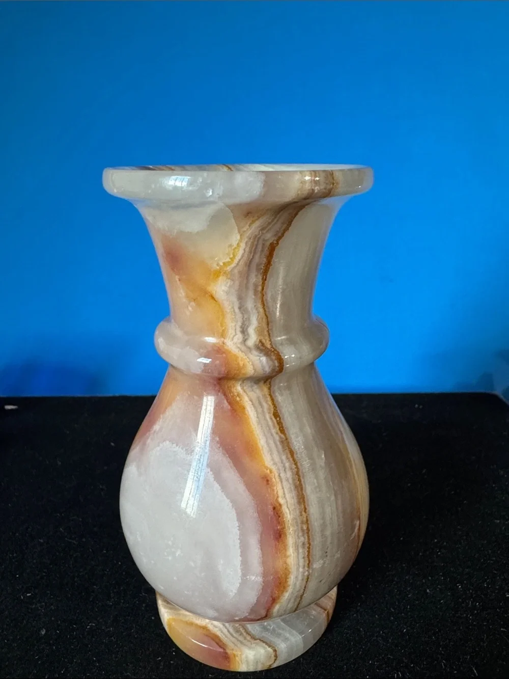N/A stylish onyx